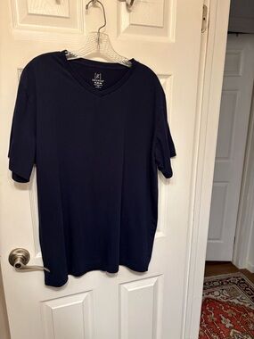 George Men’s V-Neck Tee in Navy Blue